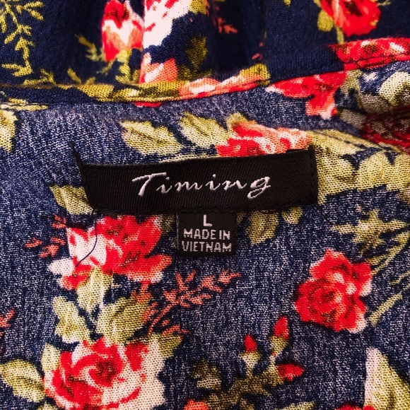 Timing | Floral Print Cami Romper with Ruffle - Picture 3 of 4